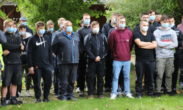 Auszubildende aus den Bereichen Hoch-, Tief- und Holzbau