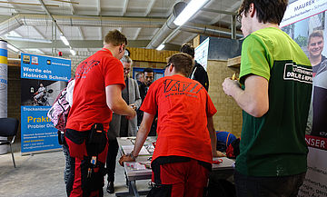 Ein kurzer Blick in die Handwerkerhalle